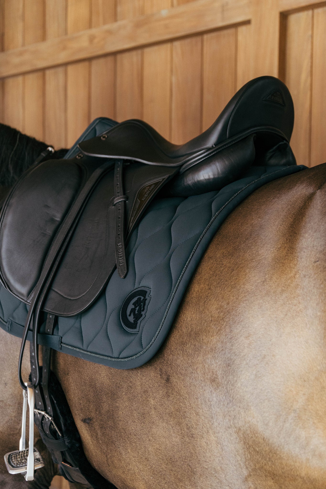 SADDLE PAD WAVE