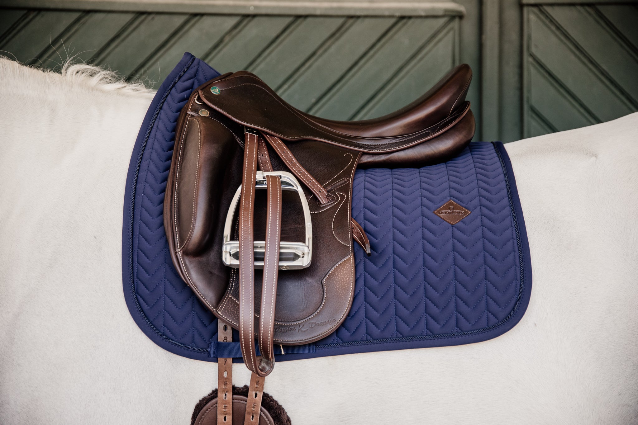 SADDLE PAD FISHBONE