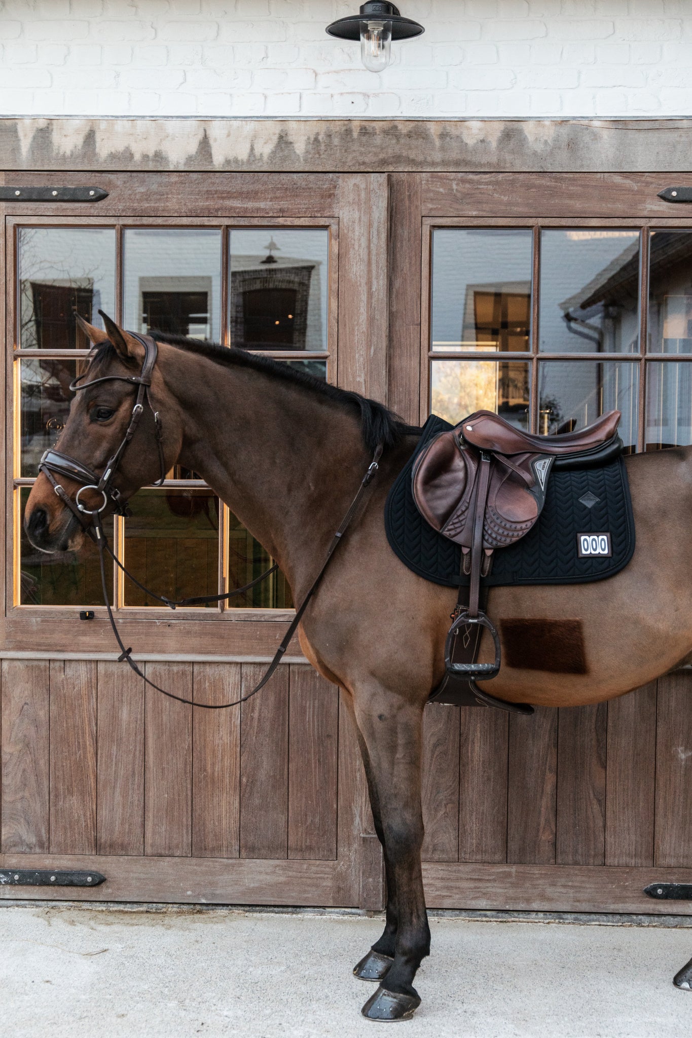 SADDLE PAD FISHBONE COMPETITION JUMPING